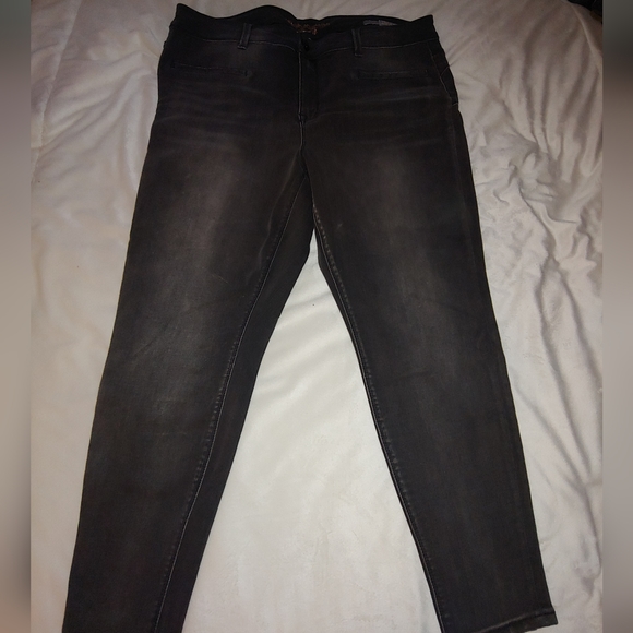 NWOT Plus Size Melissa McCarthy Seven7 Gray Welt Pocket Pencil Jeans - Size 20W - Picture 11 of 11